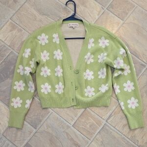 Chic Green Floral Cardigan